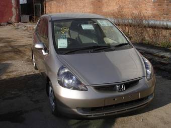 2004 Honda Fit Pictures