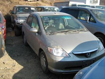 2004 Honda Fit Pictures