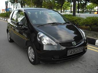 2004 Honda Fit Photos