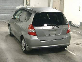 2004 Honda Fit Pictures