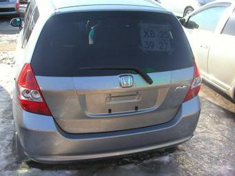 2004 Honda Fit Pictures