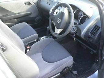 2004 Honda Fit Pictures