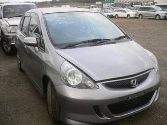 2004 Honda Fit Pictures