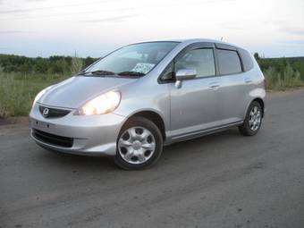 2004 Honda Fit Photos