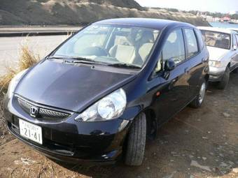 2004 Honda Fit Photos