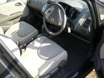 2004 Honda Fit Pictures