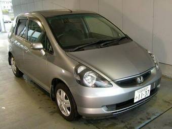 2004 Honda Fit Photos