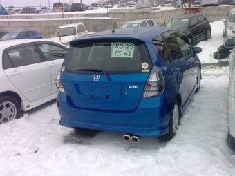 2004 Honda Fit Photos