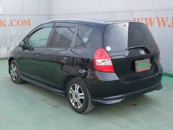 2004 Honda Fit Pictures