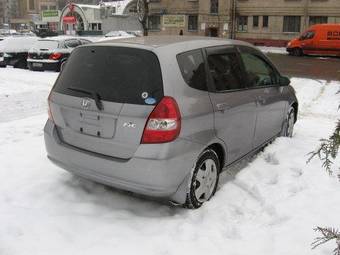 2004 Honda Fit Photos