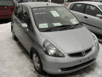 2004 Honda Fit Pictures