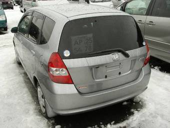 2004 Honda Fit Photos