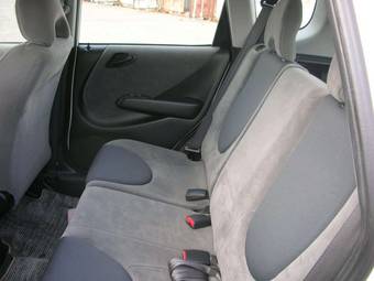 2004 Honda Fit Pictures