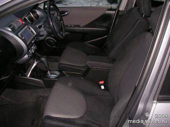 2004 Honda Fit Pictures