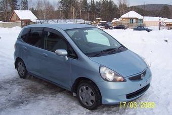 2004 Honda Fit Pictures