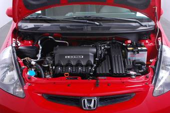 2004 Honda Fit Photos