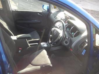 2004 Honda Fit Pictures