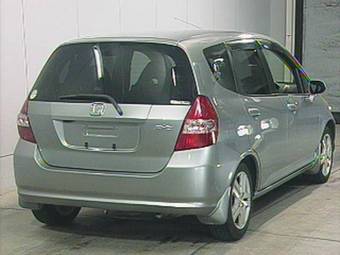 2004 Honda Fit Wallpapers