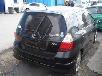 2004 Honda Fit Pictures