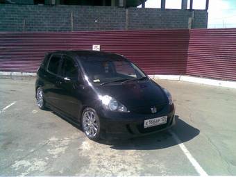 2004 Honda Fit Photos