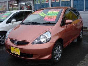 2004 Honda Fit Pics