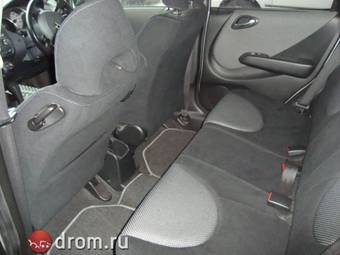 2004 Honda Fit Photos