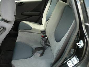 2004 Honda Fit Photos