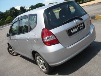 2004 Honda Fit Pics