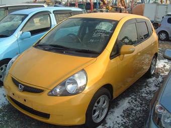 2004 Honda Fit Photos