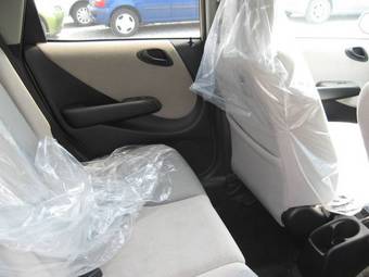 2004 Honda Fit Pictures