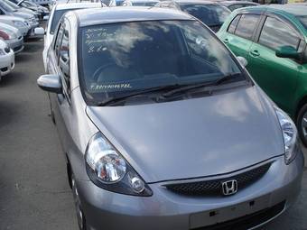2004 Honda Fit Wallpapers