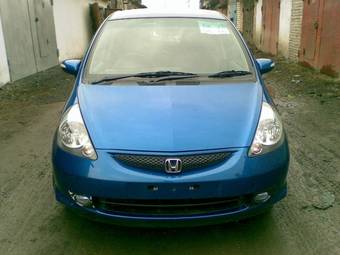 2004 Honda Fit Photos