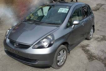 2004 Honda Fit Pictures