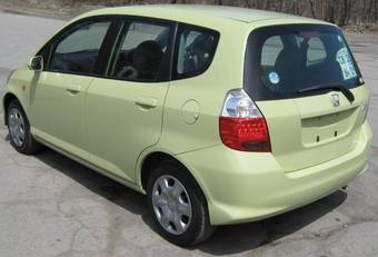 2004 Honda Fit Photos