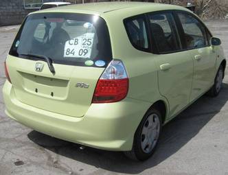 2004 Honda Fit Photos