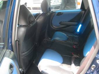 2004 Honda Fit Photos