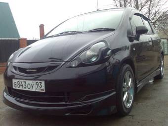 2004 Honda Fit Photos