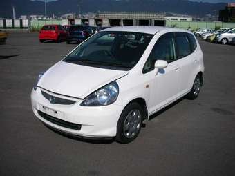 2004 Honda Fit Pictures