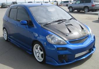 2004 Honda Fit Photos