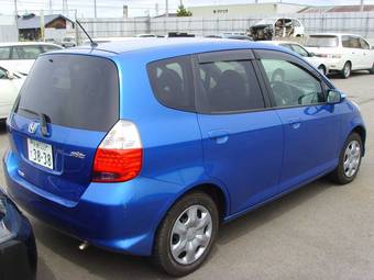 2004 Honda Fit Pictures