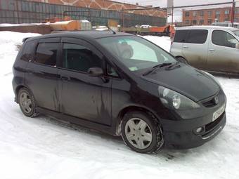 2004 Honda Fit Photos