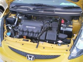 2004 Honda Fit Pictures