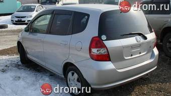 2004 Honda Fit Photos