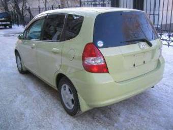 2004 Honda Fit Pictures
