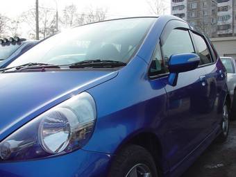 2004 Honda Fit Photos