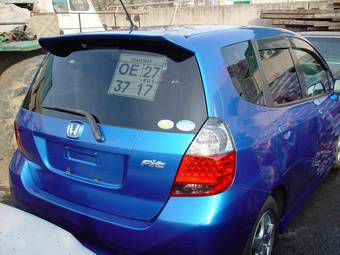 2004 Honda Fit Pictures