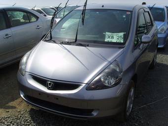 2004 Honda Fit Pictures