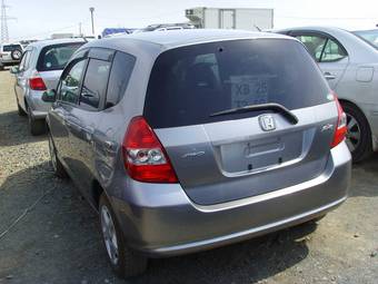 2004 Honda Fit Photos