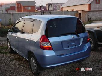 2004 Honda Fit Pictures