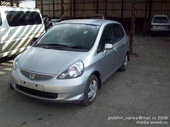 2004 Honda Fit Photos